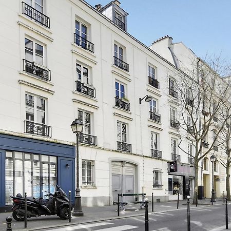 Cmg - Place De Le Republique / Meslay Paříž Exteriér fotografie
